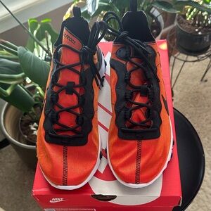 Men’s Nike React Element 55 PRM - NWT